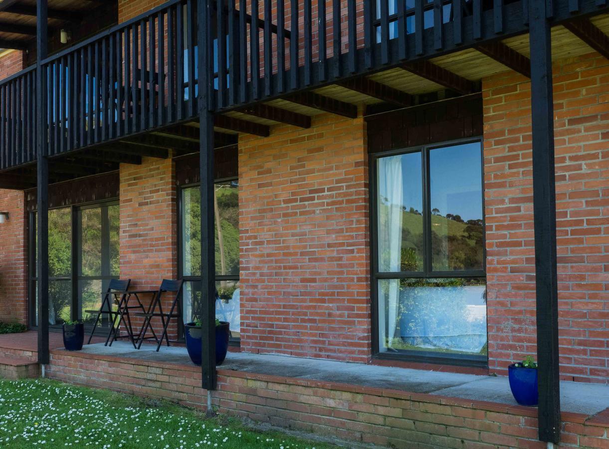 Duvauchelle Seaside Motel Kültér fotó